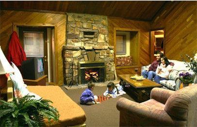 Big Bear Lakefront Lodge Kamer foto