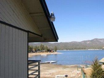 Big Bear Lakefront Lodge Buitenkant foto